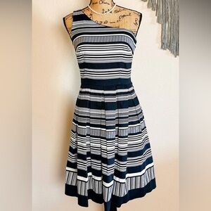 MAGGY LONDON Dress Size 6